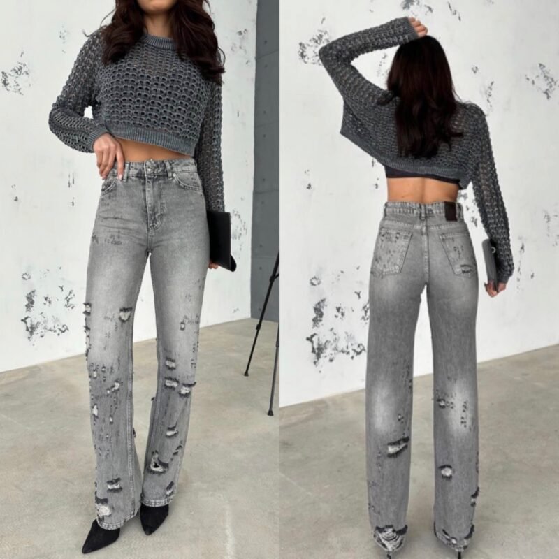 Дамски дънки със скъсан ефект