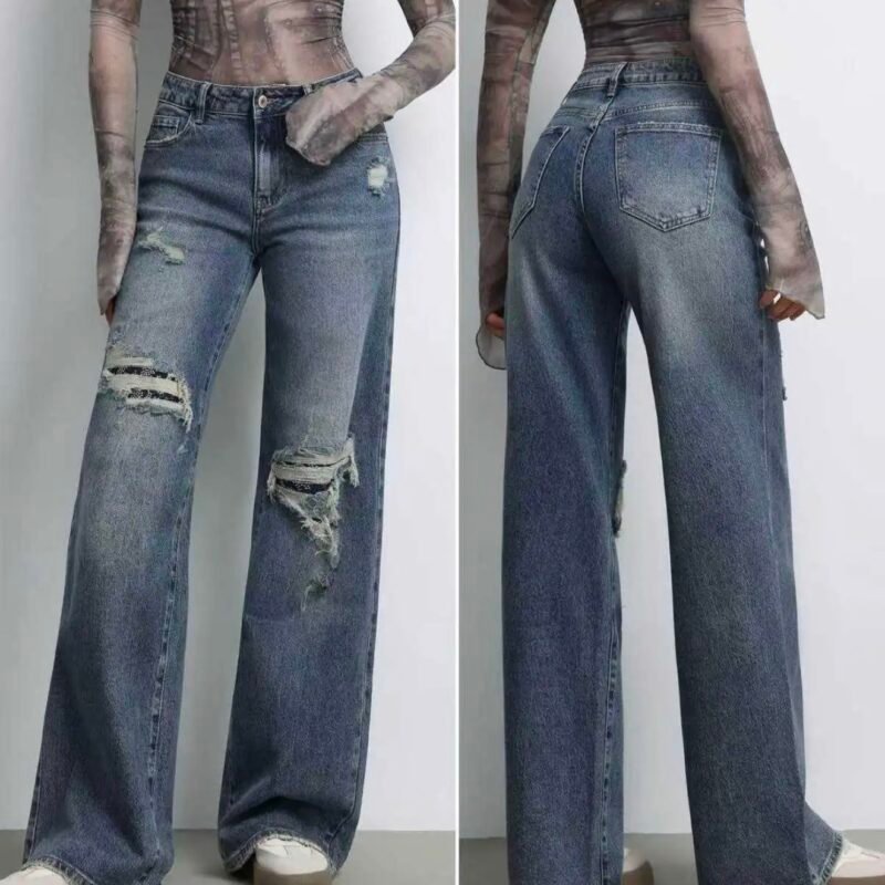 Дамски дънки със скъсан ефект