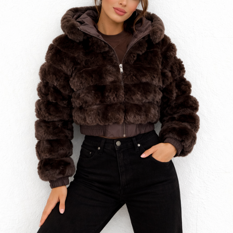 Дамско пухкаво яке с качулка