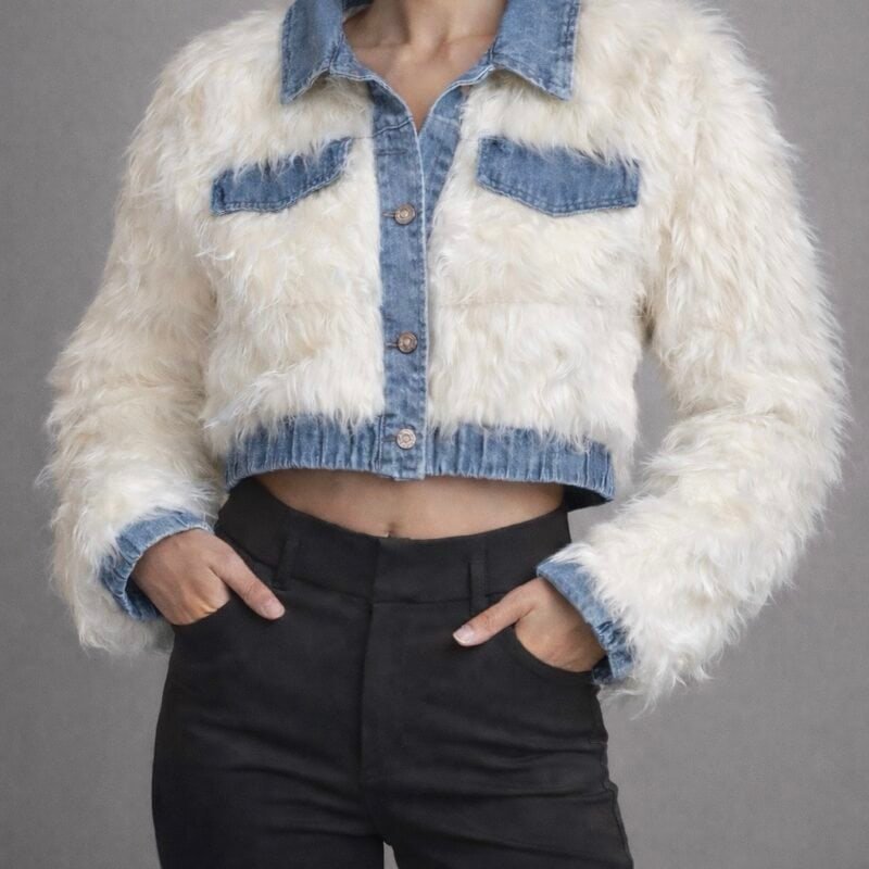 Дамско пухкаво яке с дънков елемент