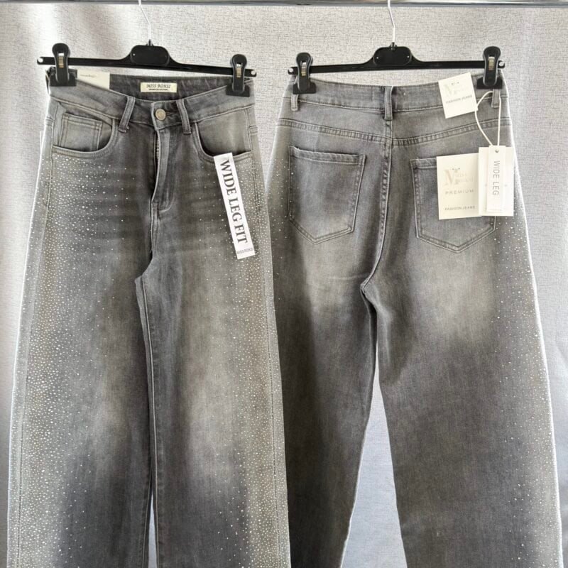 Дамски дънки с камъчета