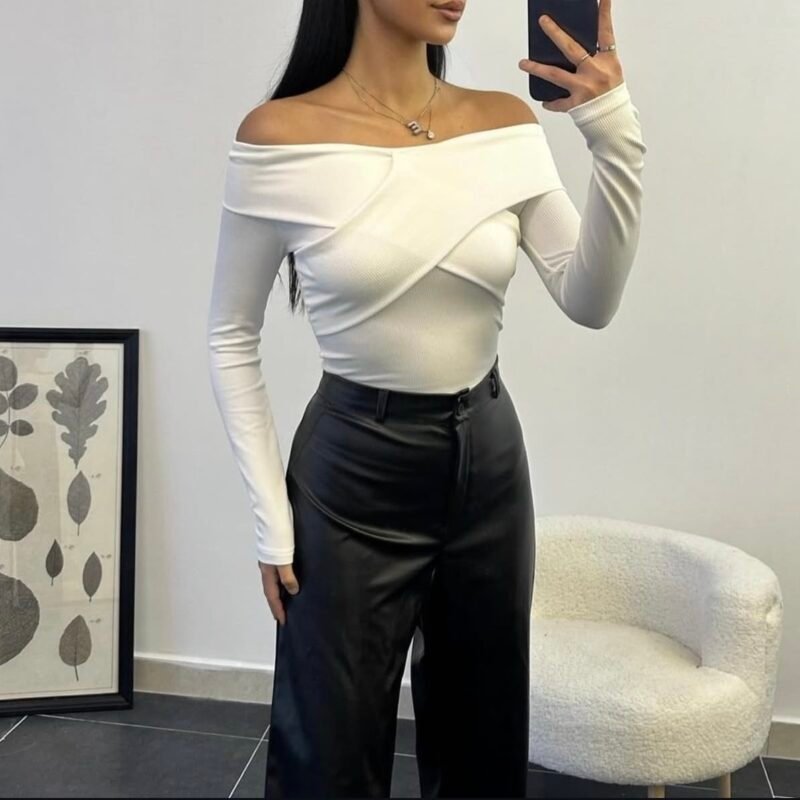 Дамска блуза с интересен ефект