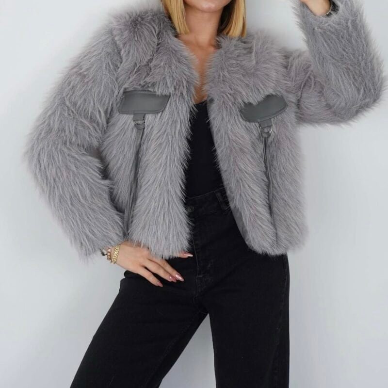 Дамско пухкаво яке без цип