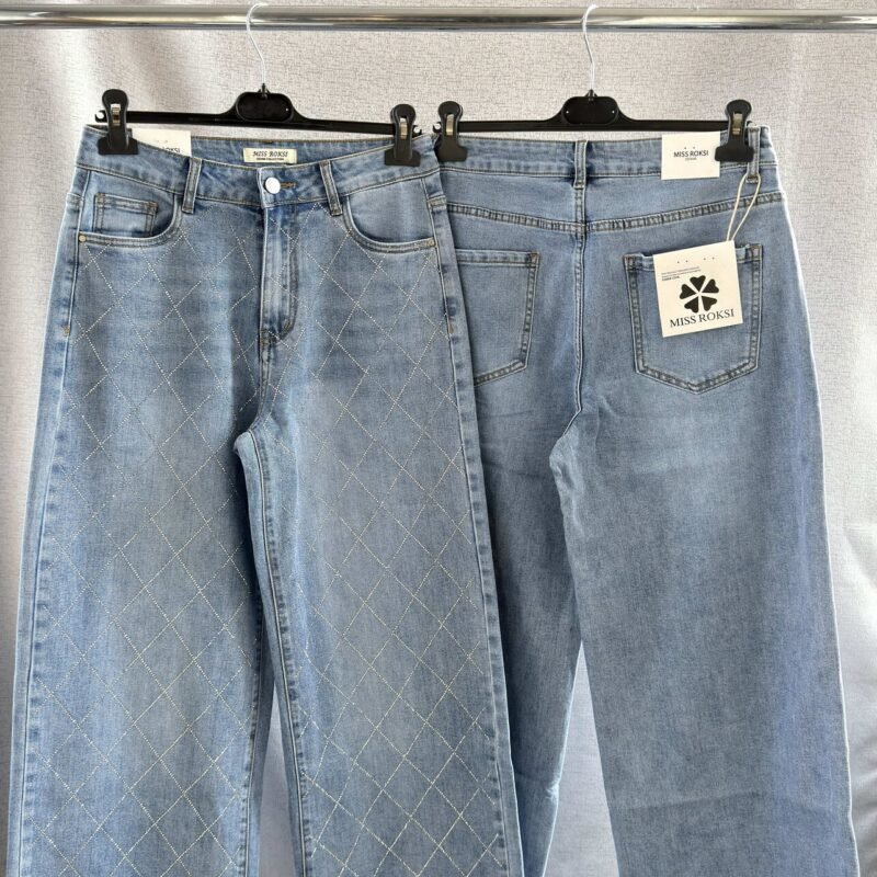 Дамски дънки с камъчета